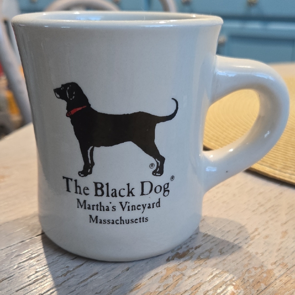 The Black Dog White Mug with Black Dog Design Vintage